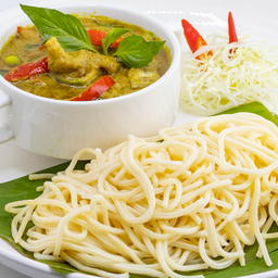พาสต้า-แกงเขียวหวาน