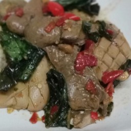 กะเพราเครื่องในรวม