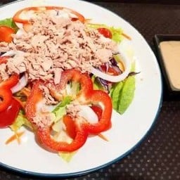 สลัดทูน่า