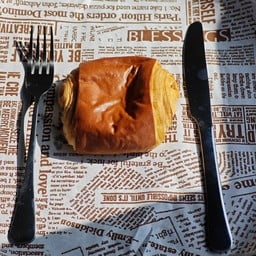 ริมราง คาเฟ่ -