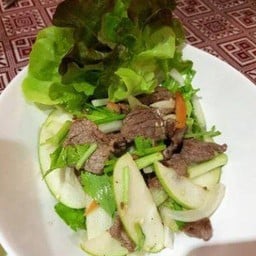 ยำเนื้อย่างแอปเปิ้ลเขียว