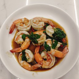 กระเพรากุ้ง