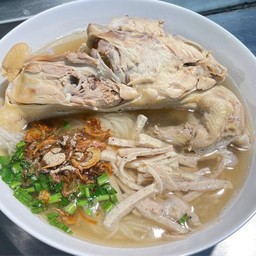 ก๋วยจั๊บโคตรโครง