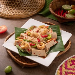 ตำเส้นเล็กหมูยอกากหมู