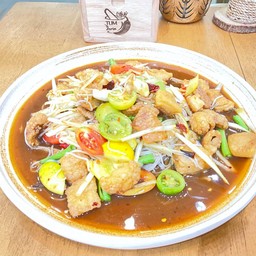 ตำซั่วขนมจีนแคปหมู