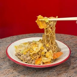 มาม่าผัดหมูสับ