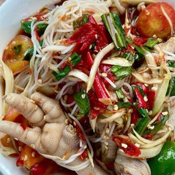 ตำซั่วตีนนนน…ไก่***แนะนำ
