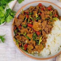 ข้าวเนื้อผัดพริกดอง