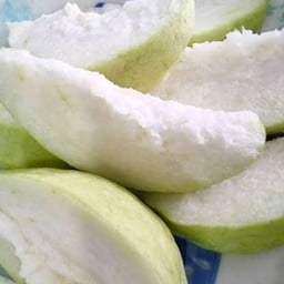 ฝรั่งหั่นกล่อง