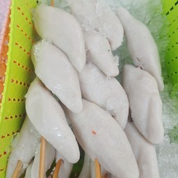 ลูกชิ้นปลา รักบี้