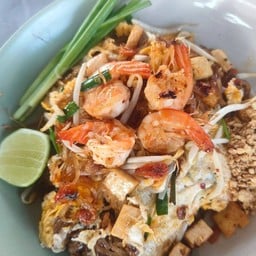 ร้านเฮงๆ ก๋วยเตี๋ยว ตามสั่ง ผัดไท หอยทอด