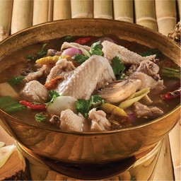 ไก่ต้มริมโขง (ไก่โลว์ยูริค)