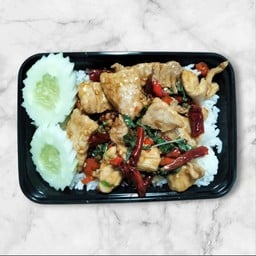 โอเลี้ยงลูกชิ้นทอด ข้าวหมูทอด สว่างแดนดิน