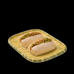 หมั่นโถวนึ่งหมูสับผัดพริกหยวกจีน