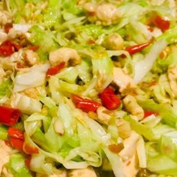 อกไก่ผัดกะหล่ำปลี ราดข้าว@