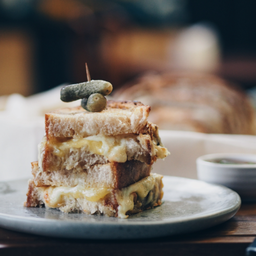 Grilled cheese Toast