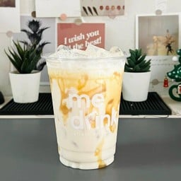 นมคาราเมลเย็น