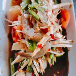 ตำกุ้งสด