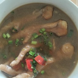 ร้านแม่มณีขนมจีนน้ำเงี้ยวสูตรเด็ด หนองหอย