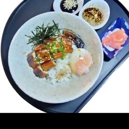 ข้าวหน้าปลาไหลญี่ปุ่นย่าง