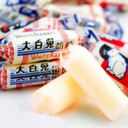 ลูกอมรสนม