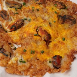 หอยทอด 2 สหาย