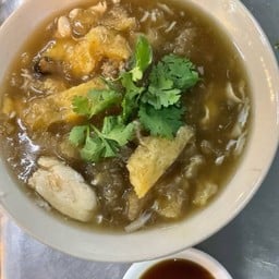 กระเพาะปลาน้ำแดง