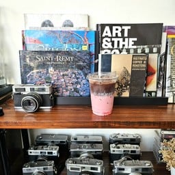 SLOWMOV CAFE