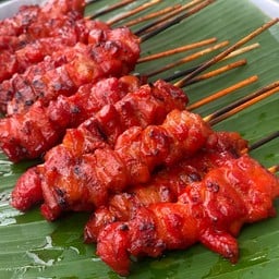 หมูปิ้งเด็กอ้วน หน้าเคหะออเงิน ตึก5