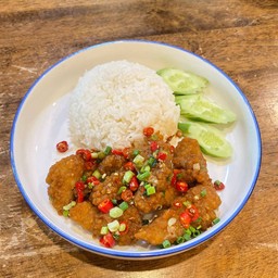 ไก่กรอบผัดพริกเกลือ