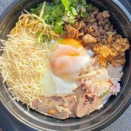 โจ๊กอาแบ (ตลาดนัดแยกบาแล ฝั่งใหม่หลังเซเว่น) หนองจอก