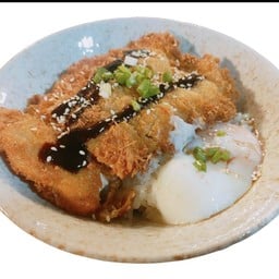 ข้าวหน้าไก่ทงคตสึ