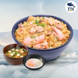 Salmon tobiko Chahan+onsen egg+soup