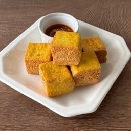 เต้าหู้กรอบเนื้อคัสตาร์ด