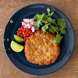 หมูทอดปลาเค็ม