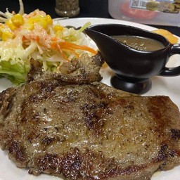 สเต็กหมูพริกไทยดำซอสบาร์บีคิว