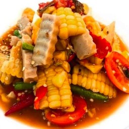 ตำข้าวโพดหมูยอไทย