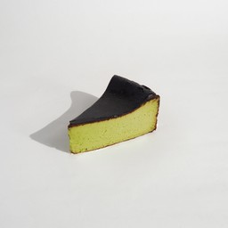 Matcha  burnt cheese cake
