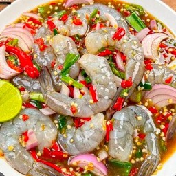 ยำกุ้งสด