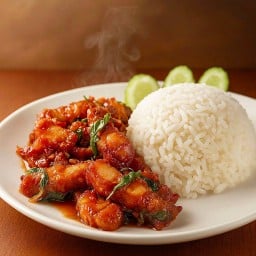 ข้าวกะเพราหมูกรอบ