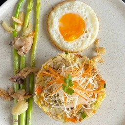 ข้าวผัดปลาเค็มควันหอม Smoky Salted Fish Fried Rice