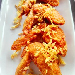 ปีกไก่ทอด