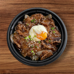 ข้าวหน้าเนื้อไข่ลวก