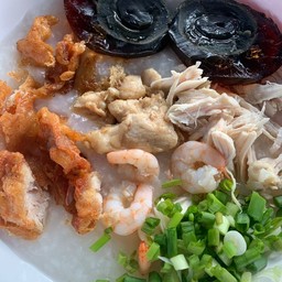 โจ๊กรวม ไก่+ไก่กรอบ+กุ้ง+ไข่เค็ม