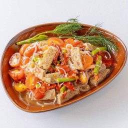 ตำขนมจีนปลาร้า (หมูยอไข่แดงเค็ม)