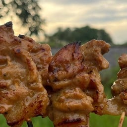 หมูปิ้งตำรับแม่มิ้น