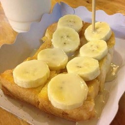 ปังปิ้ง เนยนม กล้วยหอม (2แผ่น)