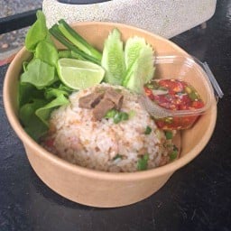 ร้าน อัยน่า...ซู่ซ่า