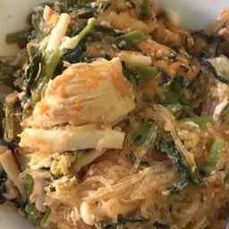สุกี้แห้งไก่