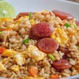 ข้าวผัดกุนเชียง